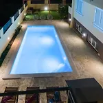 1 Bedroom Gorgeous In דירה זאדאר