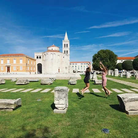 1 Bedroom Beautiful In Zadar