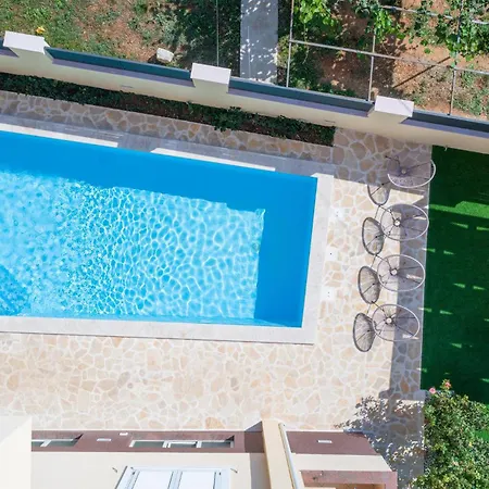 Apartment 1 Bedroom Beautiful In Zadar