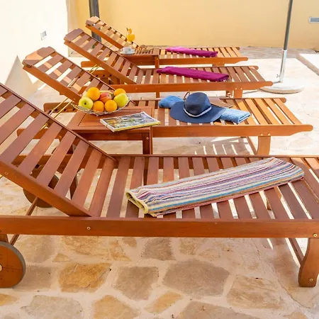 1 Bedroom Beautiful In * Zadar