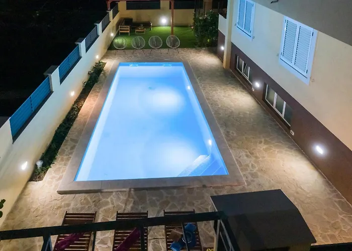 1 Bedroom Gorgeous In Lejlighed Zadar